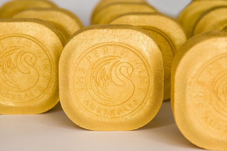 perth mint_gold bar bath bomb